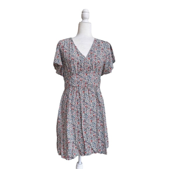 LOFT Dresses & Skirts - LOFT Short Sleeve V Neck Multicolor Floral Fit Flare Womens Size 2 Pockets